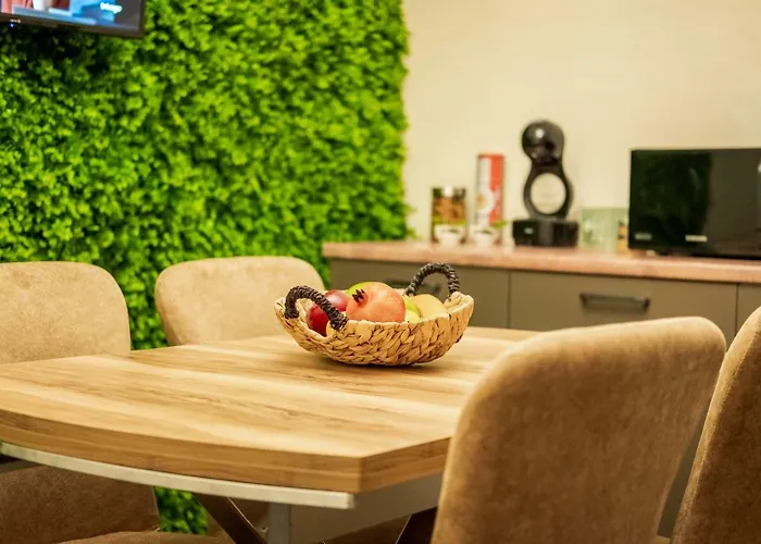 Apartamento Crown Life