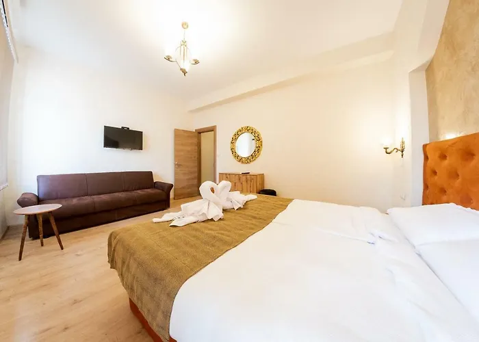 Apartamento Crown Life